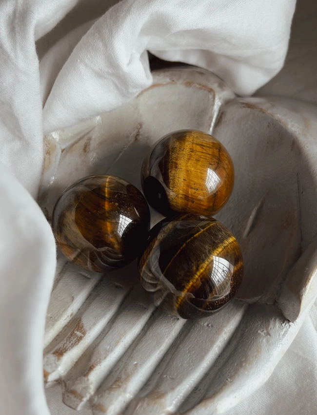 sfera in Occhio di Tigre